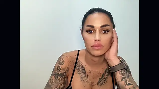 AMBER HARD online show from March 2026 09:25:01 PM