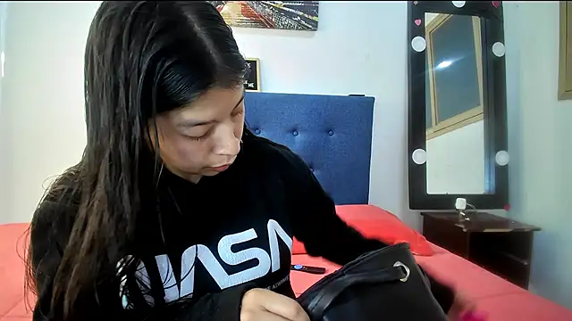 HIMAWARY SOIN5 online show from April 2026 01:17:02 PM