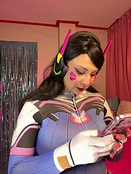 Andrea Bloomix   online show from April 2026 05:05:02 PM