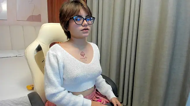 maddieperez  online show from March 2026 03:23:02 AM