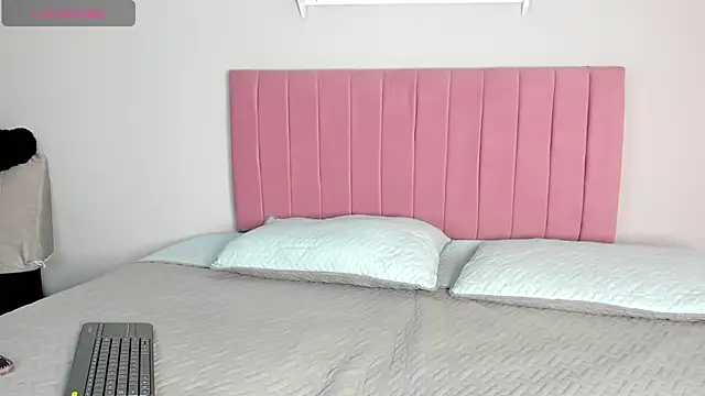 daniii-vgg online show from April 2026 03:19:02 PM