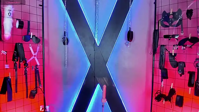 Cinthia Iris BDSM online show from March 2026 03:01:02 AM