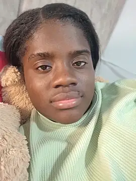 YourLiaa  online show from March 2026 12:06:01 AM