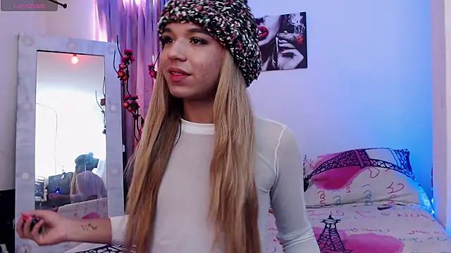 Candyy doll   online show from March 2026 06:13:01 PM