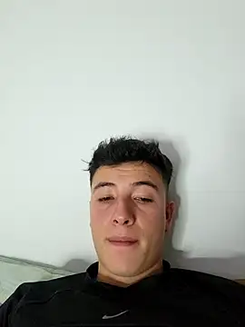 Snapshot of santoyoy chatting on March 2026 06:53:01 AM santoyoy online show from March 2026 06:53:01 AM