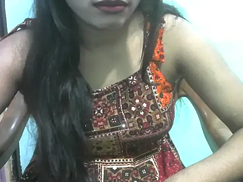 Lovely-Pandey online show from April 2026 07:52:01 AM