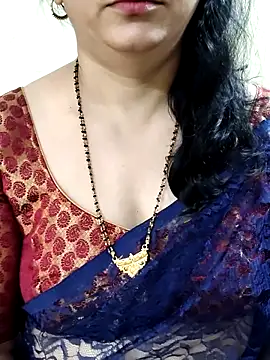 Yazhini-Cam online show from June 2026 03:00:01 AM