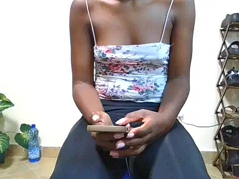 amandaammy150 online show from April 2026 12:03:02 PM