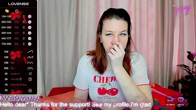 LilllyMoon online show from April 2026 01:10:01 AM