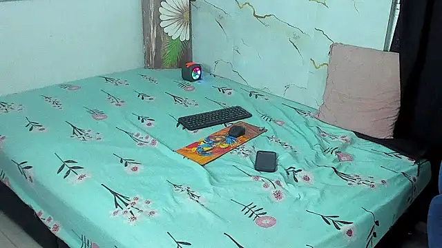 BabyCam23 online show from March 2026 04:08:02 AM