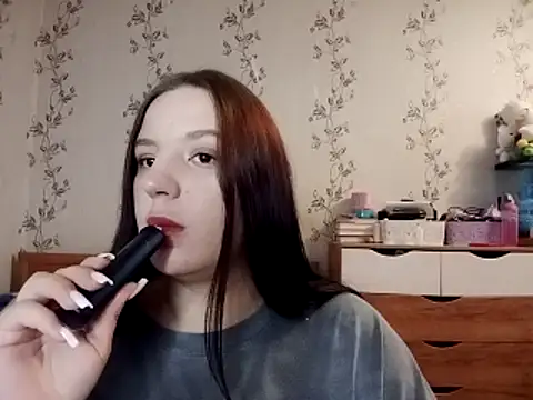 symmetryinvoid online show from April 2026 11:38:02 PM