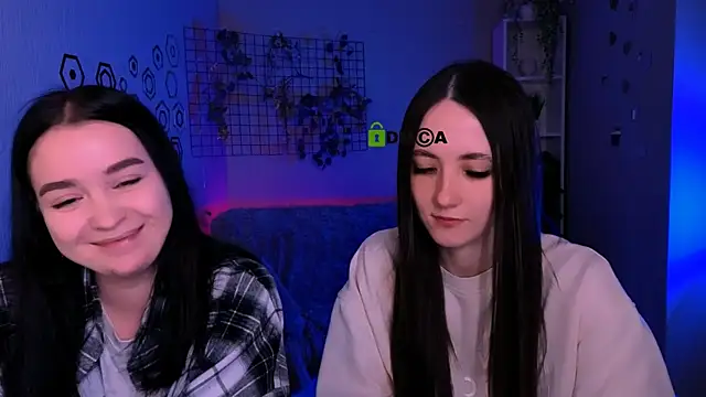 bella dorn online show from April 2026 07:18:02 PM