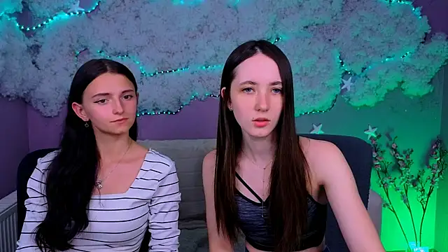 Snapshot of bella_dorn chatting on May 2026 08:40:02 PM bella dorn online show from May 2026 08:40:02 PM