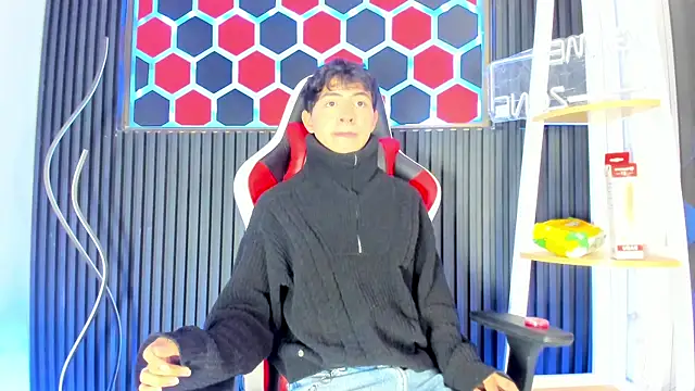 Cristopher Wild online show from April 2026 08:03:02 PM