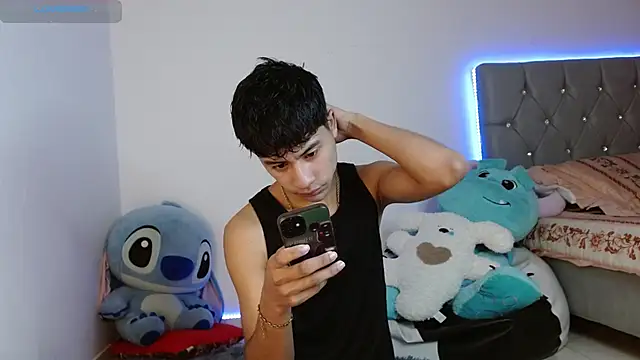 Sebas fire4 online show from March 2026 01:16:02 PM