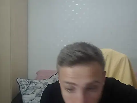 BlondEagleMuscle online show from April 2026 09:12:02 PM