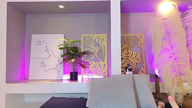 alissongreey online show from July 2026 12:24:02 PM
