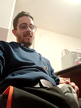 Provami93 online show from March 2026 10:17:03 PM