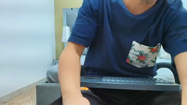 HENRY GREEN2 online show from April 2026 07:17:02 PM