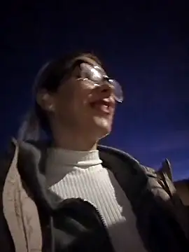 ManuelaX online show from February 2026 06:37:02 PM