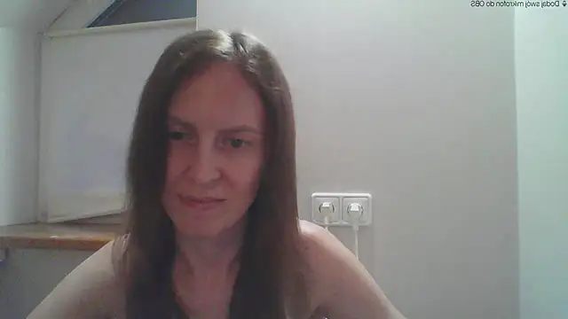 Snapshot of AnnaTight chatting on June 2026 06:47:01 PM AnnaTight online show from June 2026 06:47:01 PM