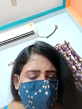 Sima4044 online show from April 2026 05:51:01 PM