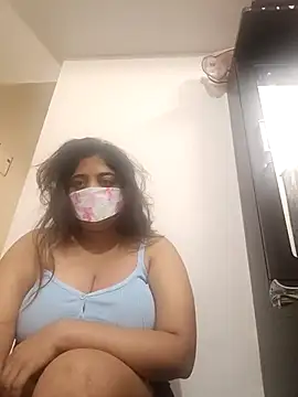 Miss Hottie online show from March 2026 07:07:01 PM