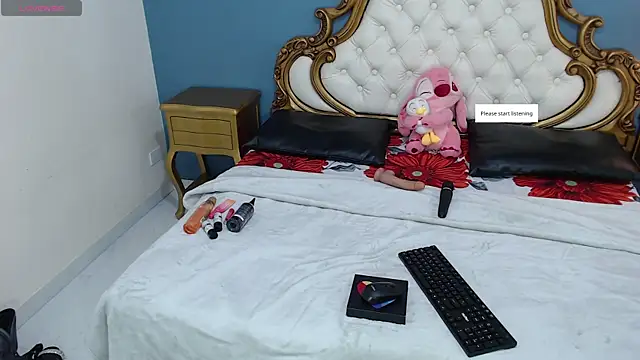 ZairaRogue online show from April 2026 12:17:02 PM