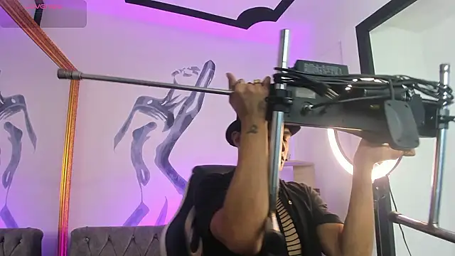 LiamDeep  online show from March 2026 08:27:02 PM