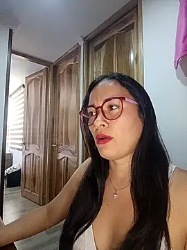 Erin oficial online show from March 2026 02:44:01 PM