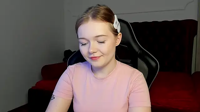 ElinaVale online show from April 2026 05:04:02 AM