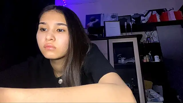 CatherineForbes online show from April 2026 04:21:01 PM