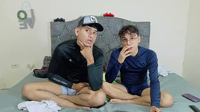 logan andrew online show from April 2026 09:19:01 PM