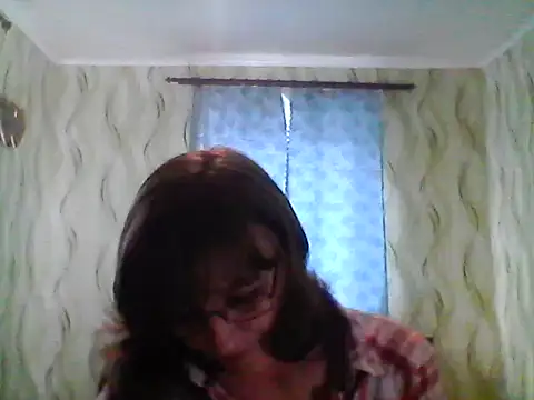 Alisaprice077 online show from March 2026 10:43:02 AM