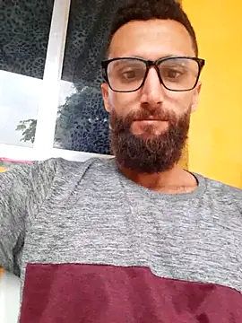 kaetanor online show from April 2026 10:31:01 AM