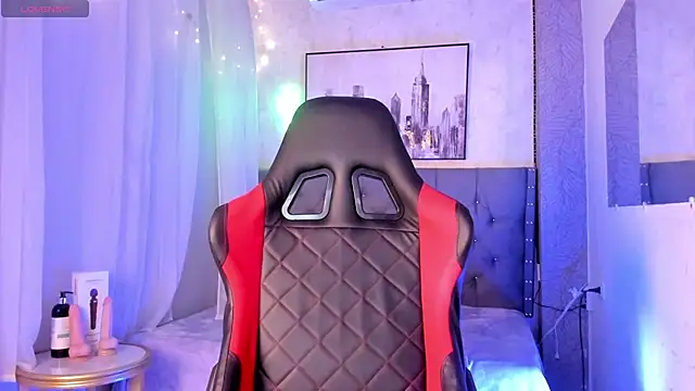 karolina vince online show from April 2026 09:39:33 PM