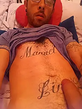 Snapshot of Mmmjik chatting on May 2026 02:34:02 PM Mmmjik online show from May 2026 02:34:02 PM