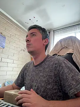 Cr1sXPorn online show from March 2026 04:07:01 PM