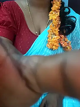 Snapshot of jothika45 chatting on April 2026 07:33:02 AM jothika45 online show from April 2026 07:33:02 AM