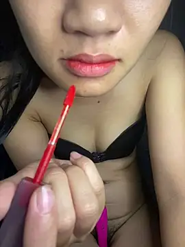 -Lilyn- online show from July 2026 06:10:02 PM