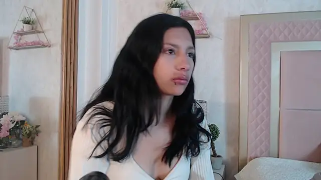 Madii  online show from April 2026 12:35:02 PM