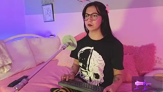 abbycandhy online show from March 2026 08:23:02 PM