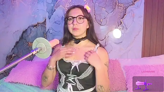 abbycandhy online show from April 2026 08:22:01 PM