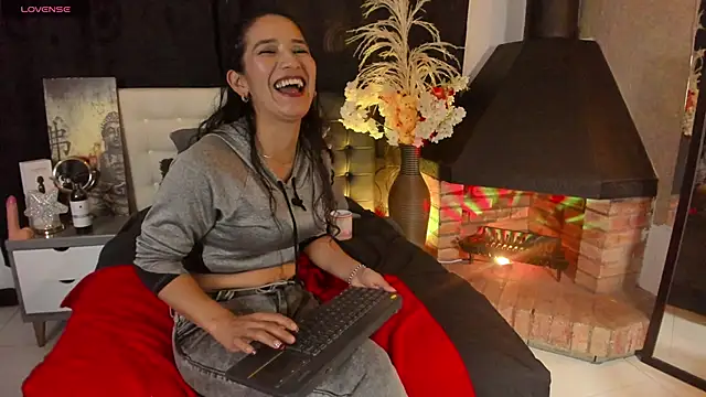 Vicky Angeel online show from April 2026 09:39:33 PM