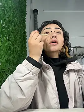 baby akuma online show from April 2026 03:35:01 AM