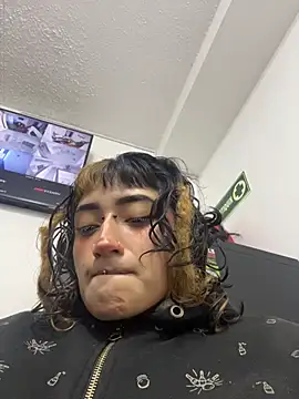baby akuma online show from May 2026 03:37:02 AM