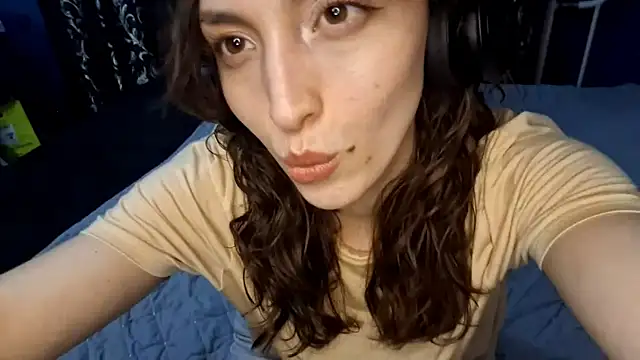 CindyLight online show from April 2026 06:10:01 PM