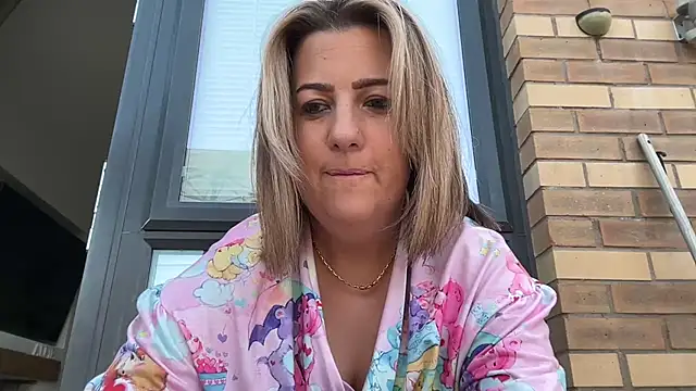 Snapshot of annabellewarick chatting on July 2026 06:49:01 AM annabellewarick online show from July 2026 06:49:01 AM