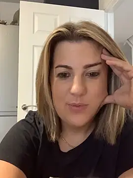 Snapshot of annabellewarick chatting on July 2026 06:48:02 PM annabellewarick online show from July 2026 06:48:02 PM
