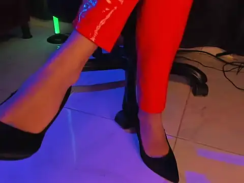 LadyIvanna online show from May 2026 04:47:02 PM